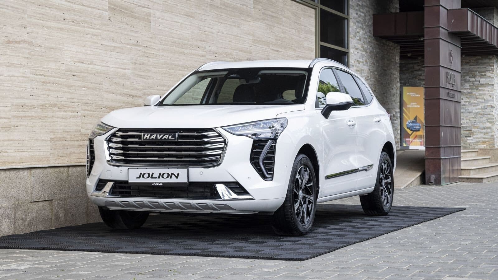 Лучший китайский автомобиль для такси